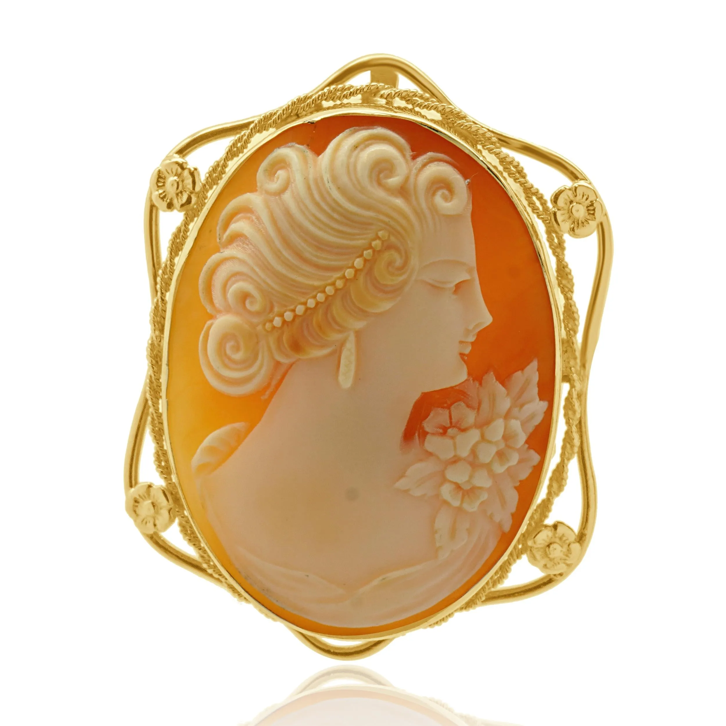 10 Karat Yellow Gold Vintage Cameo Pin