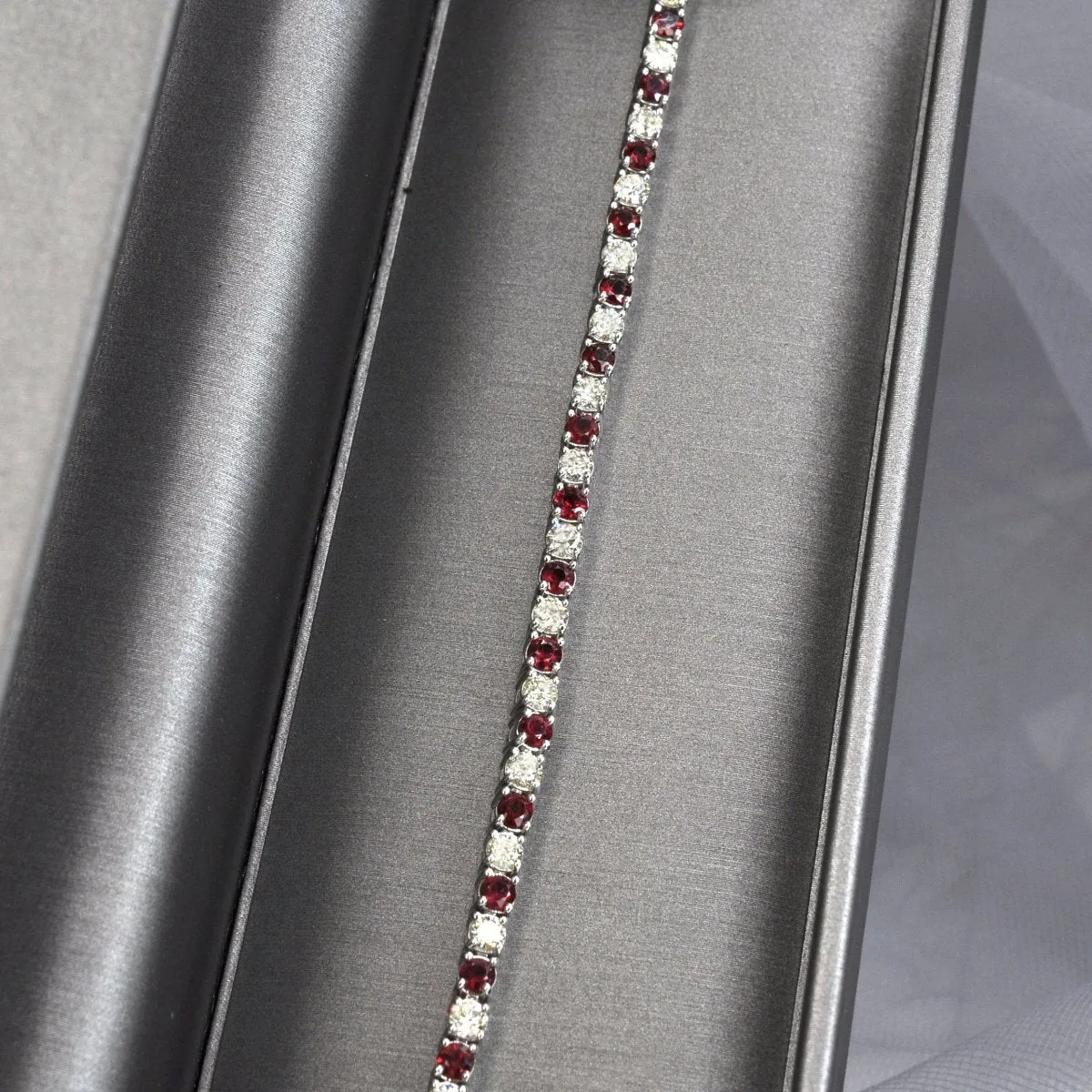 1.00-6.00 CT Round Cut Rubies & Diamonds - Color Stones Bracelet