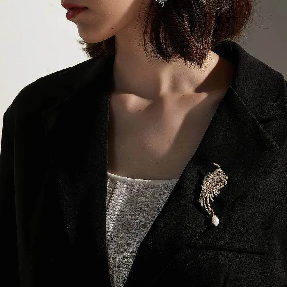 14k Gold Leaf Decor Paved Crystal Pearly Brooch