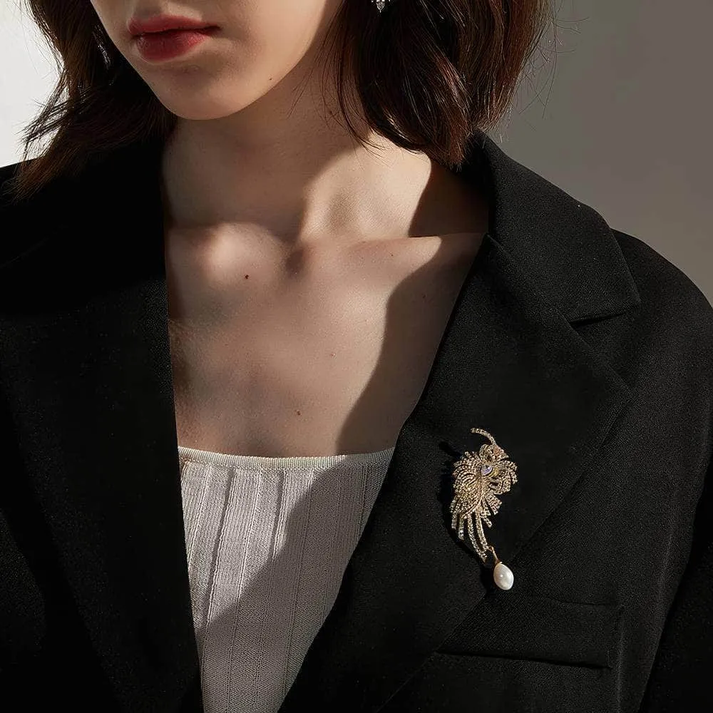 14k Gold Leaf Decor Paved Crystal Pearly Brooch