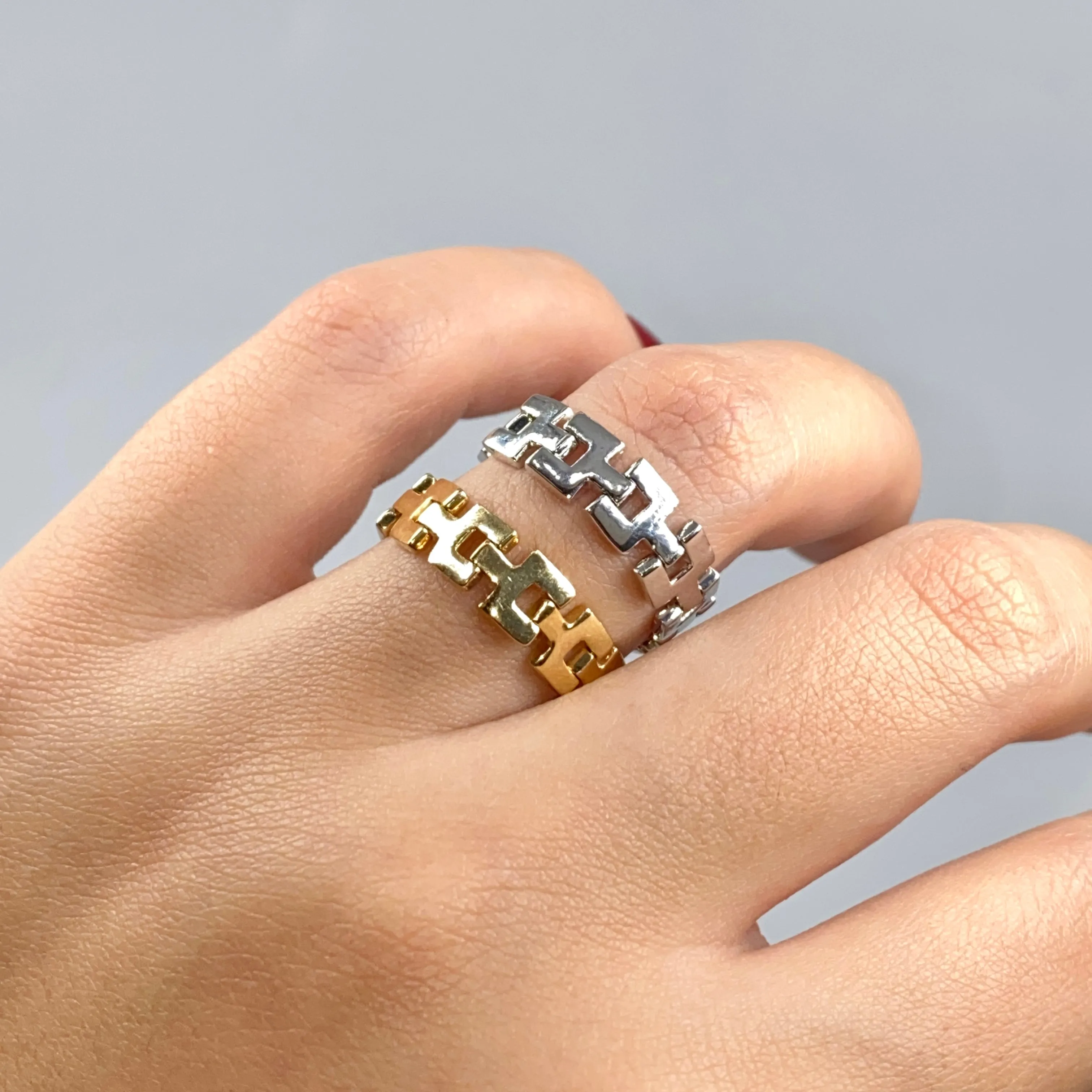 14K Link Diamond Clasp Ring