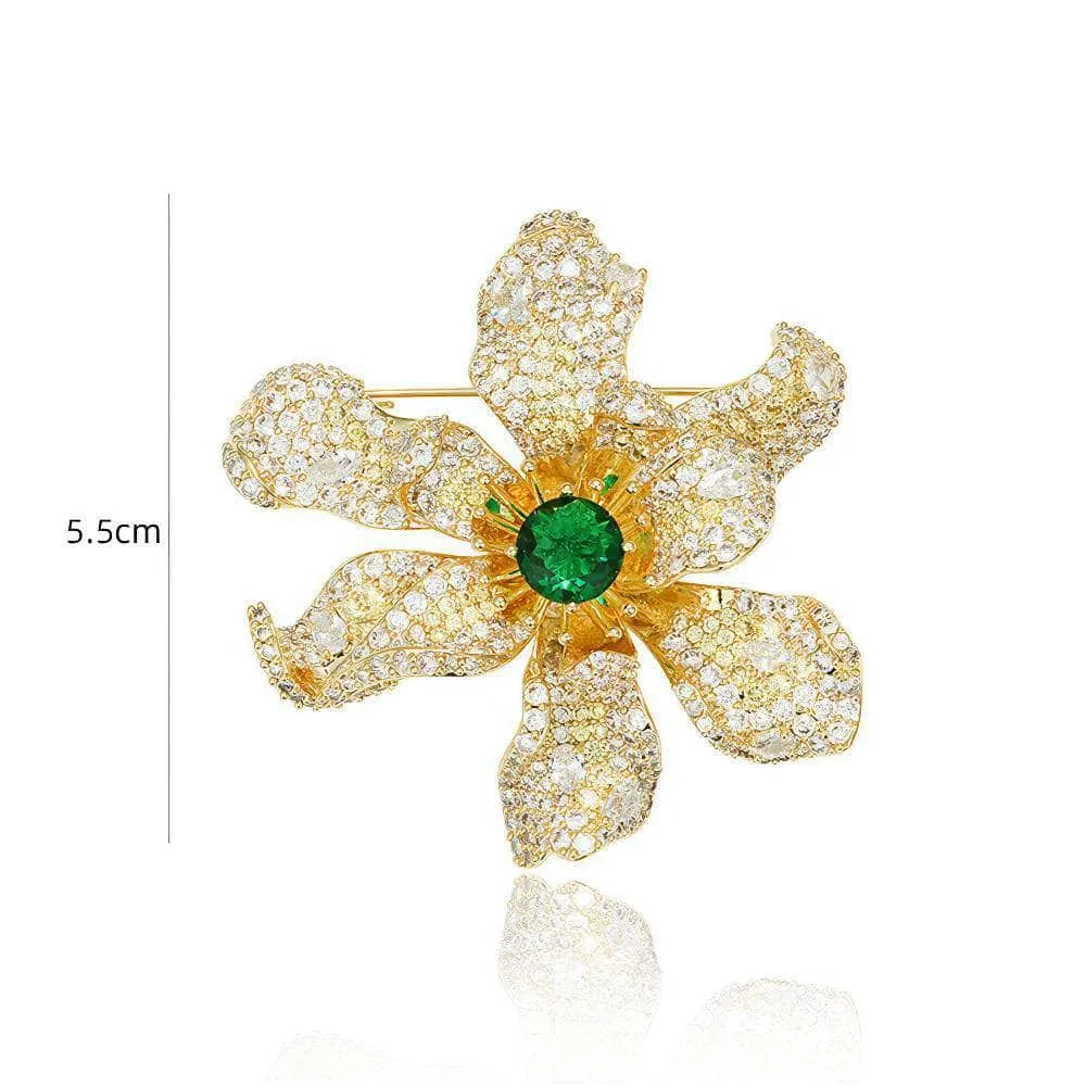 18K Gold Emerald Crystal Inlaid Sparkling Brooch
