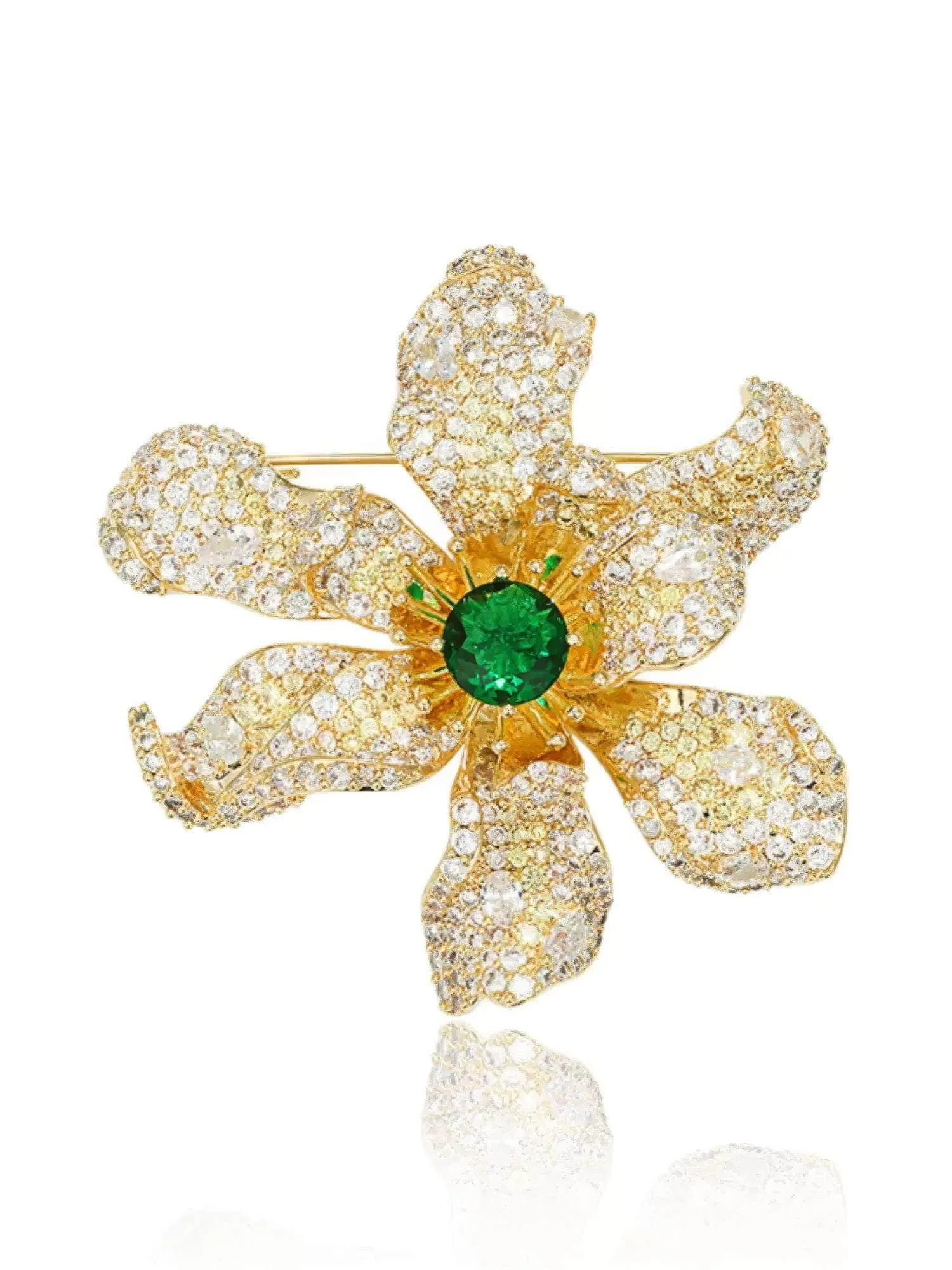 18K Gold Emerald Crystal Inlaid Sparkling Brooch