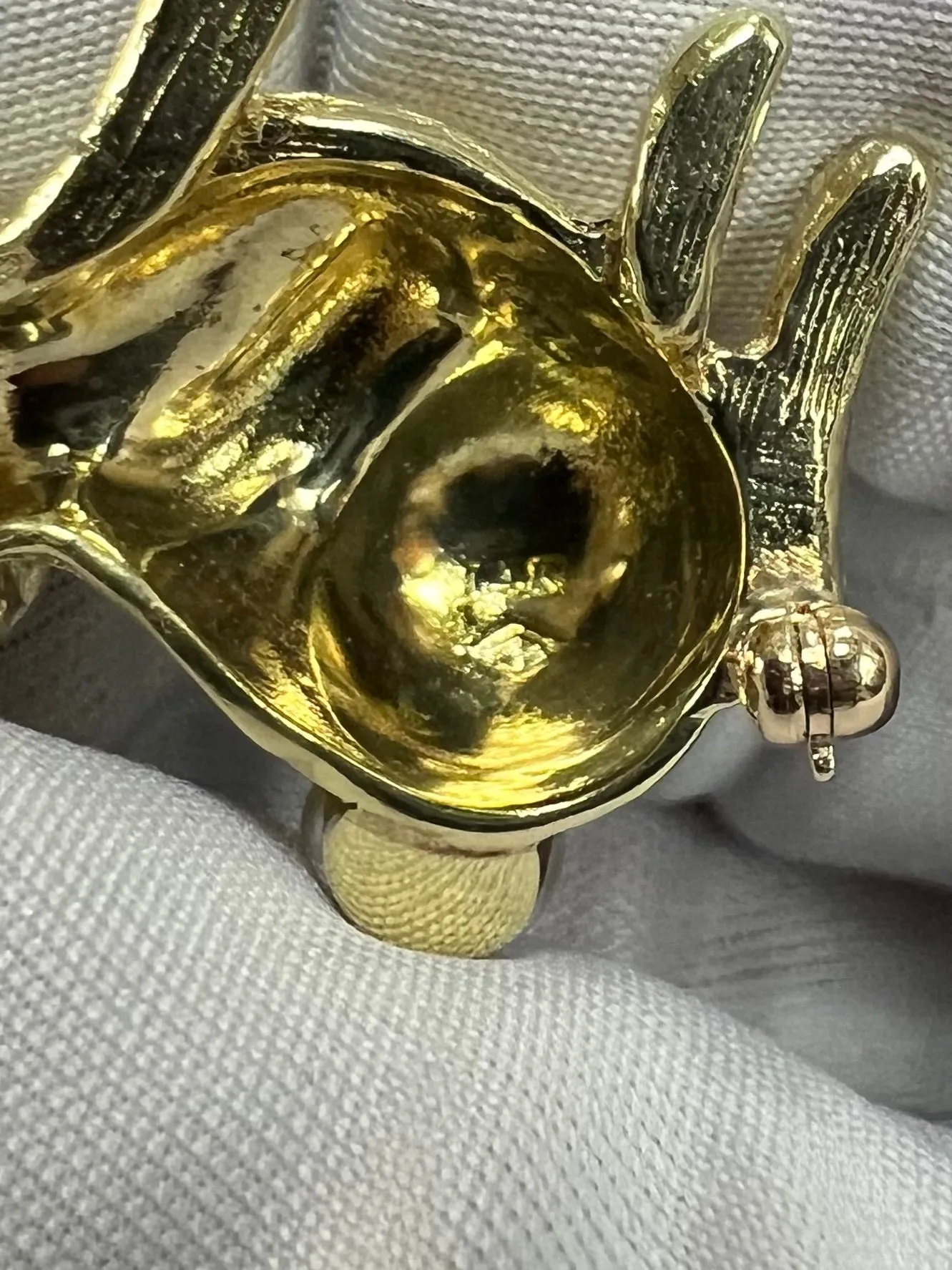 1970s Bunny Rabbit Yellow Gold Brooch