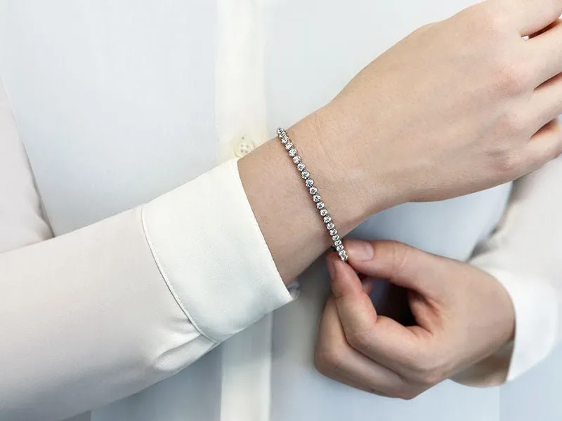 Captivating Shimmer Lab-Grown Diamond Tennis Bracelet with 4.92 ct.(finished) 3.2mm