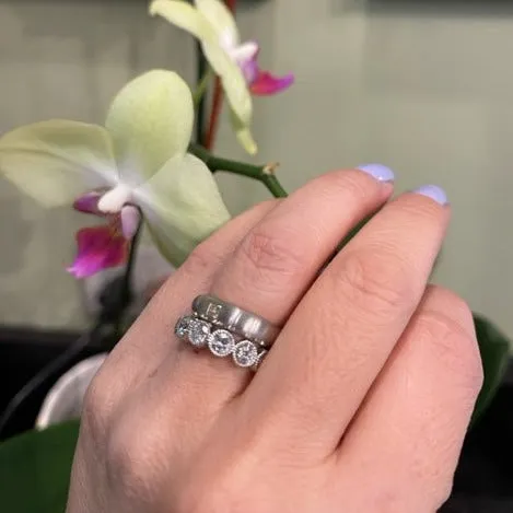Comfort Band with Recessed Diamond