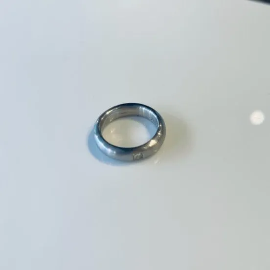 Comfort Band with Recessed Diamond