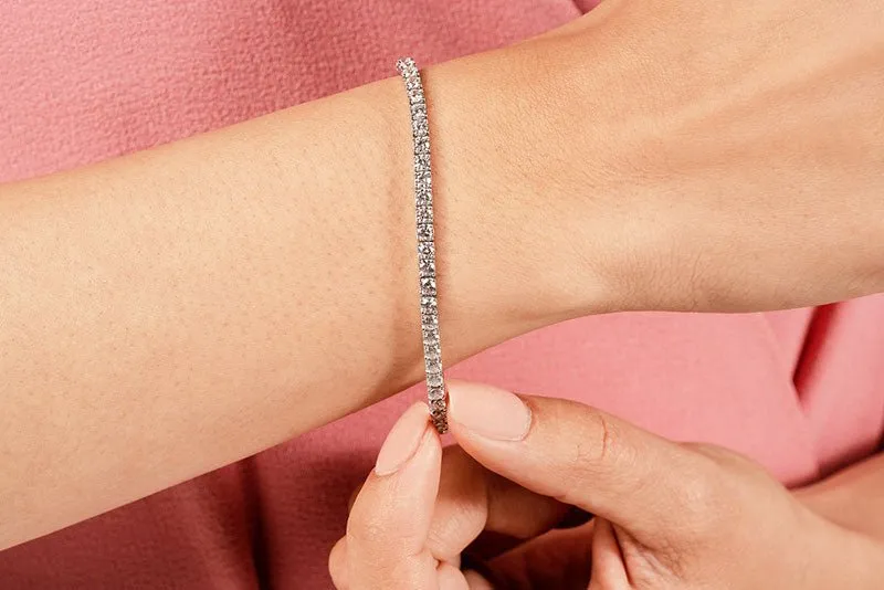 Diamond Dreams Lab-Grown Diamond Tennis Bracelet with 8.60 ct.(finished) 3.7mm
