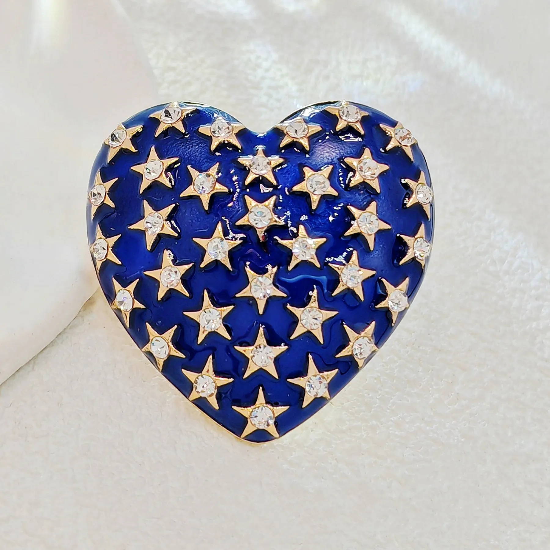 Elegant Navy Blue Heart Brooch with Gold - outlined Star Crystals