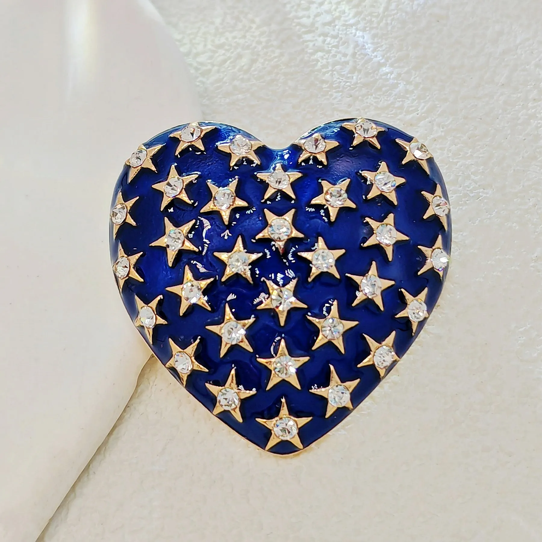 Elegant Navy Blue Heart Brooch with Gold - outlined Star Crystals