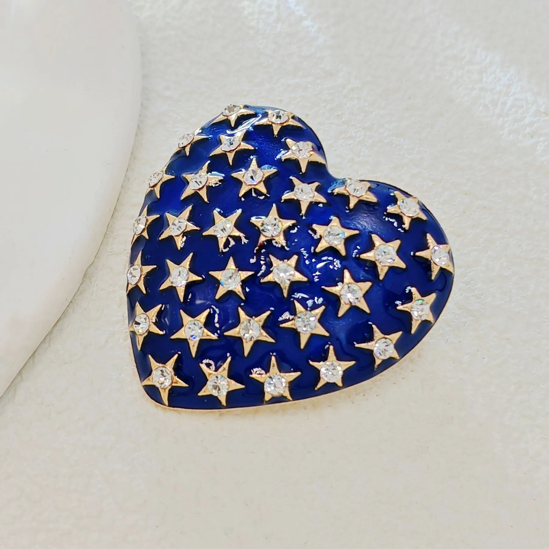 Elegant Navy Blue Heart Brooch with Gold - outlined Star Crystals