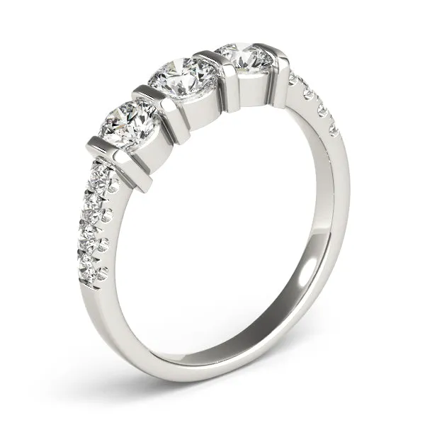 Engagement Rings 3 Stone Round - TN82738