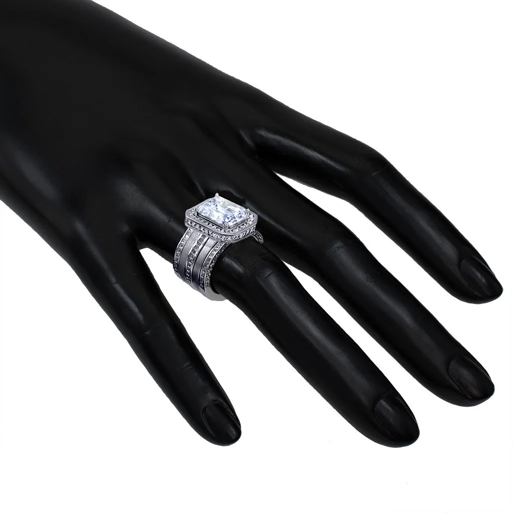 Eternal Love Diamond Emerald Halo Engagement Ring