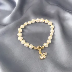 Faux Pearl Bee Bracelet - Pearl Jewellery,Bead Bracelets In The UK,Beaded Bracelet,Classy Bracelet,Cute Bracelet,Bee Jewelley,Bumble Bee