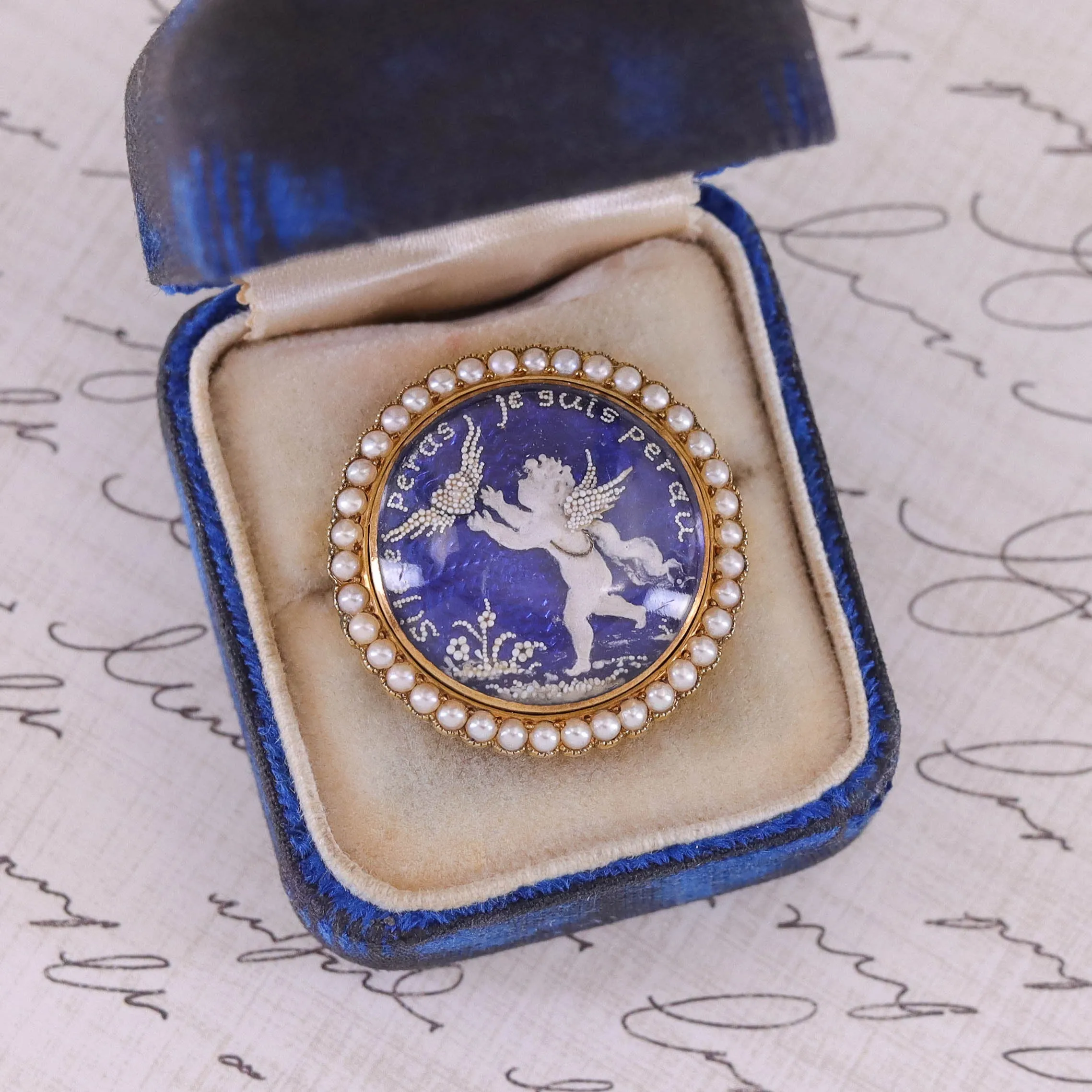 Georgian Cherub Brooch of 15ct Gold