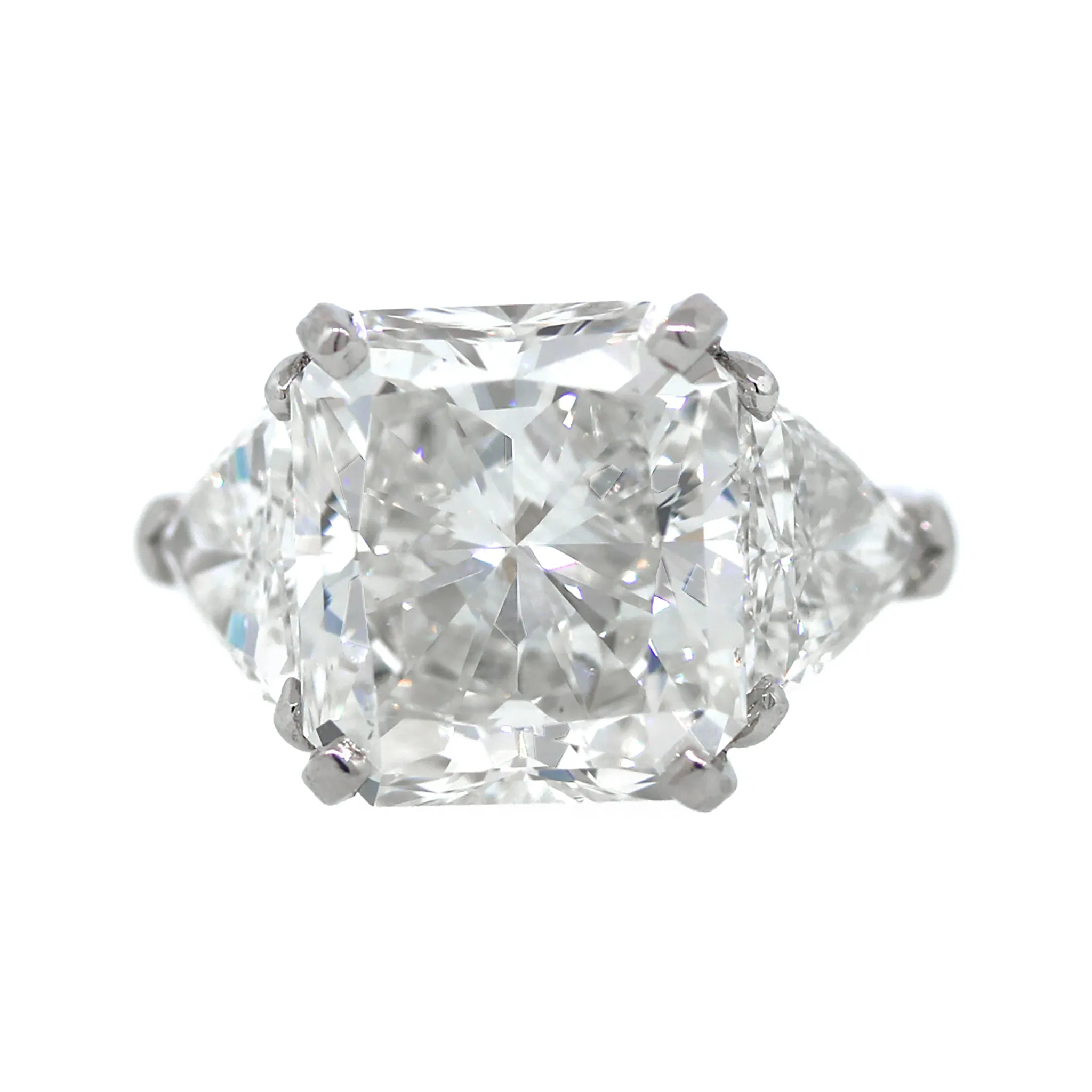 GIA Certified 9.02 carat Radiant Cut Diamond Engagement Ring in Platinum