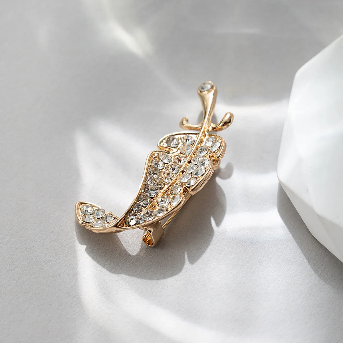 Gold and Silver Feather Diamond-Inlaid Brooch 4 Pack