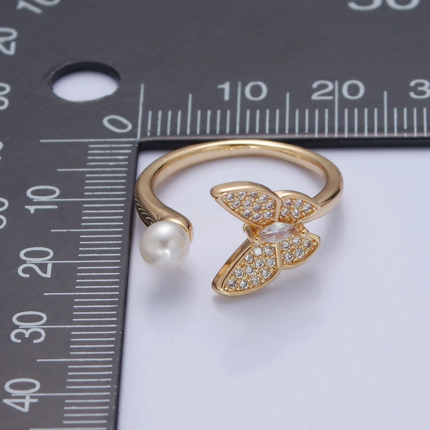 Gold Filled butterfly ring Pearl butterfly rin, stackable adjustable ring, dainty ring O-2139