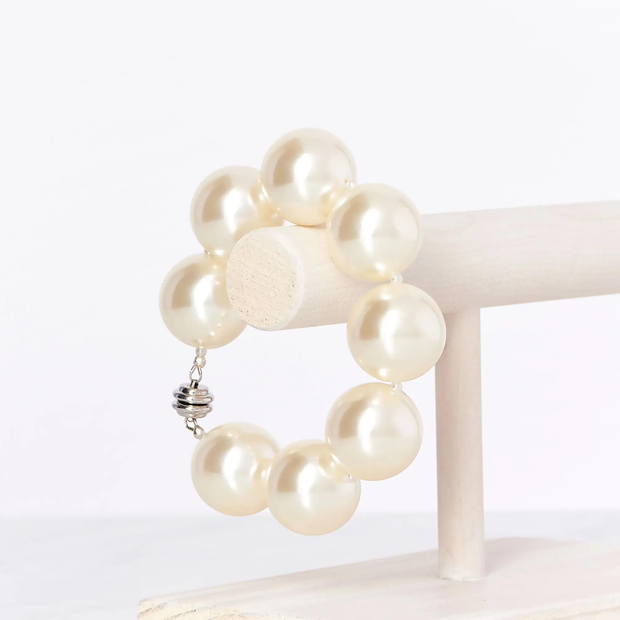 Ivory Pearl Cooling Bracelet
