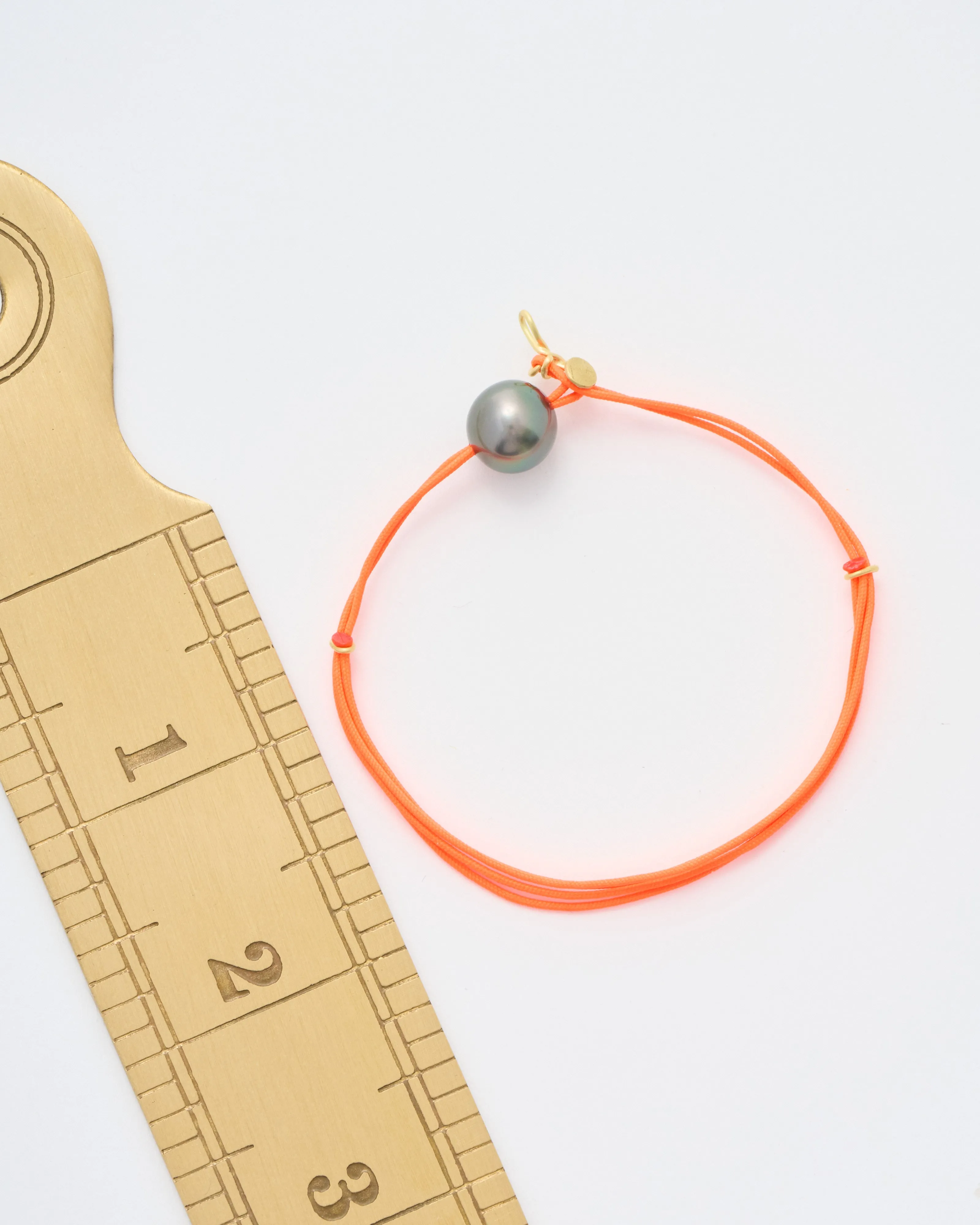 pearl adjustable cord bracelet