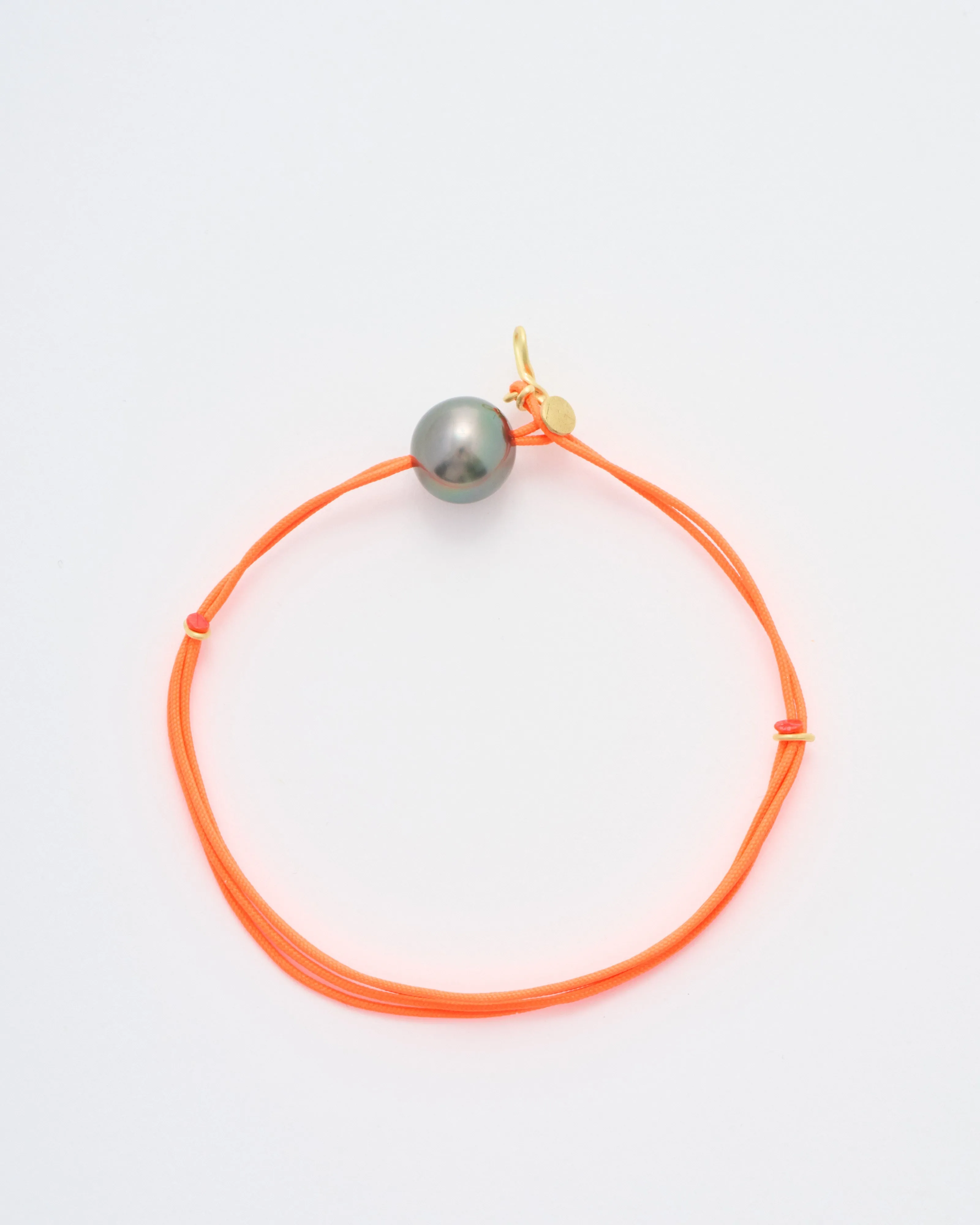 pearl adjustable cord bracelet