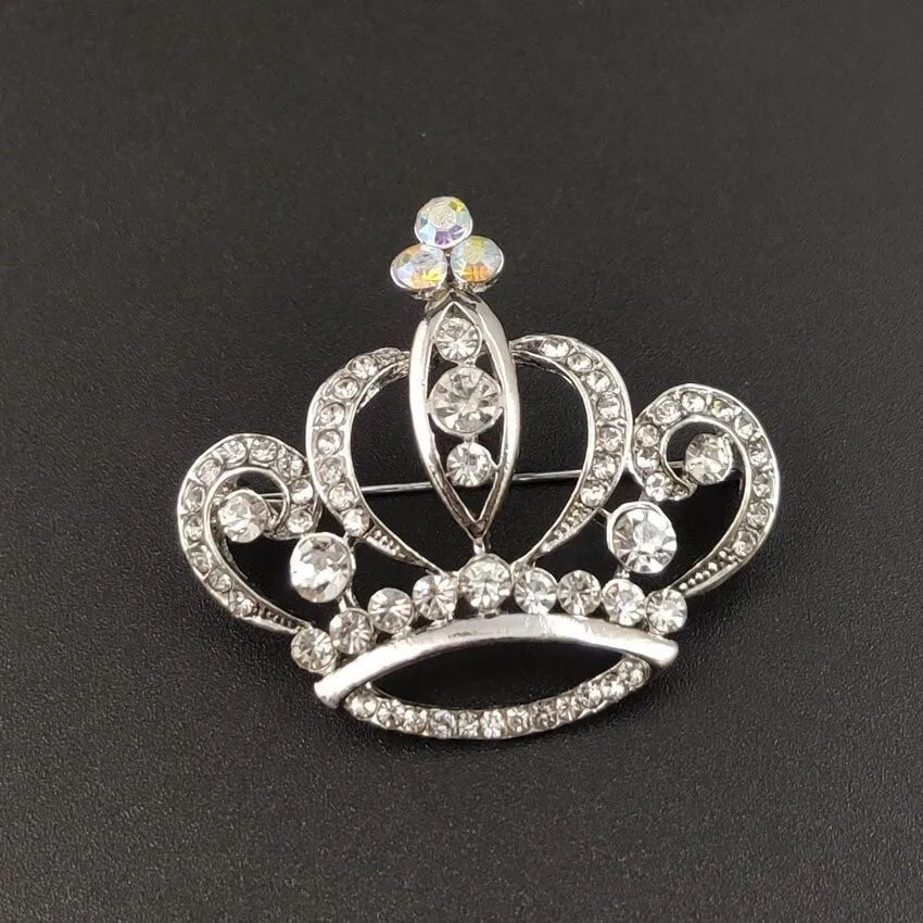 Pearl Crystal Brooch Badge