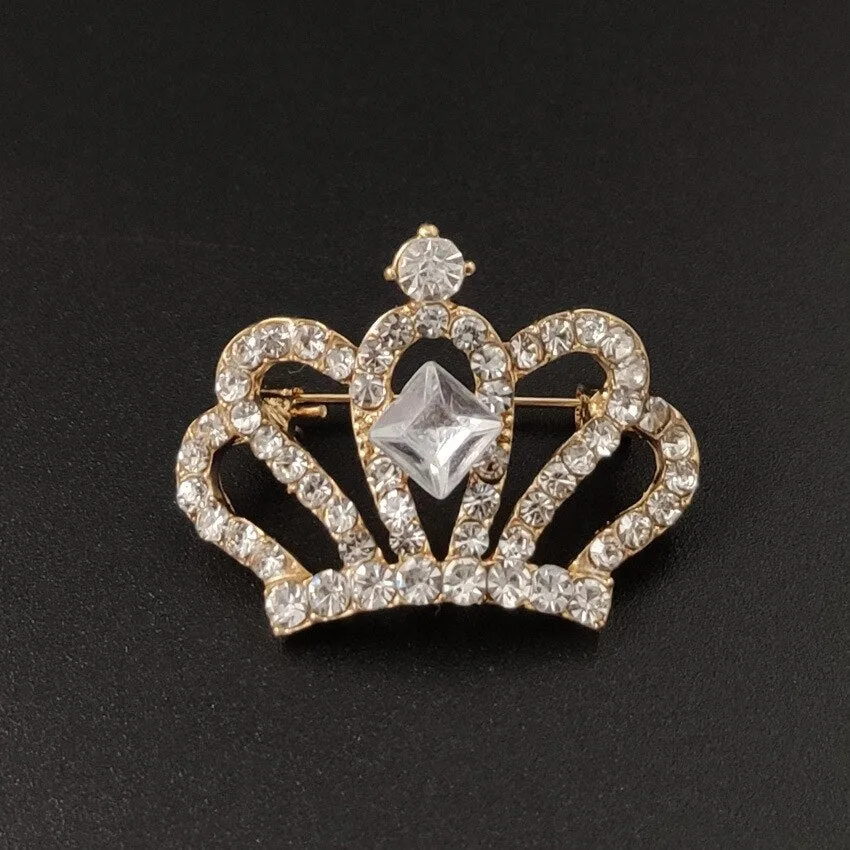 Pearl Crystal Brooch Badge