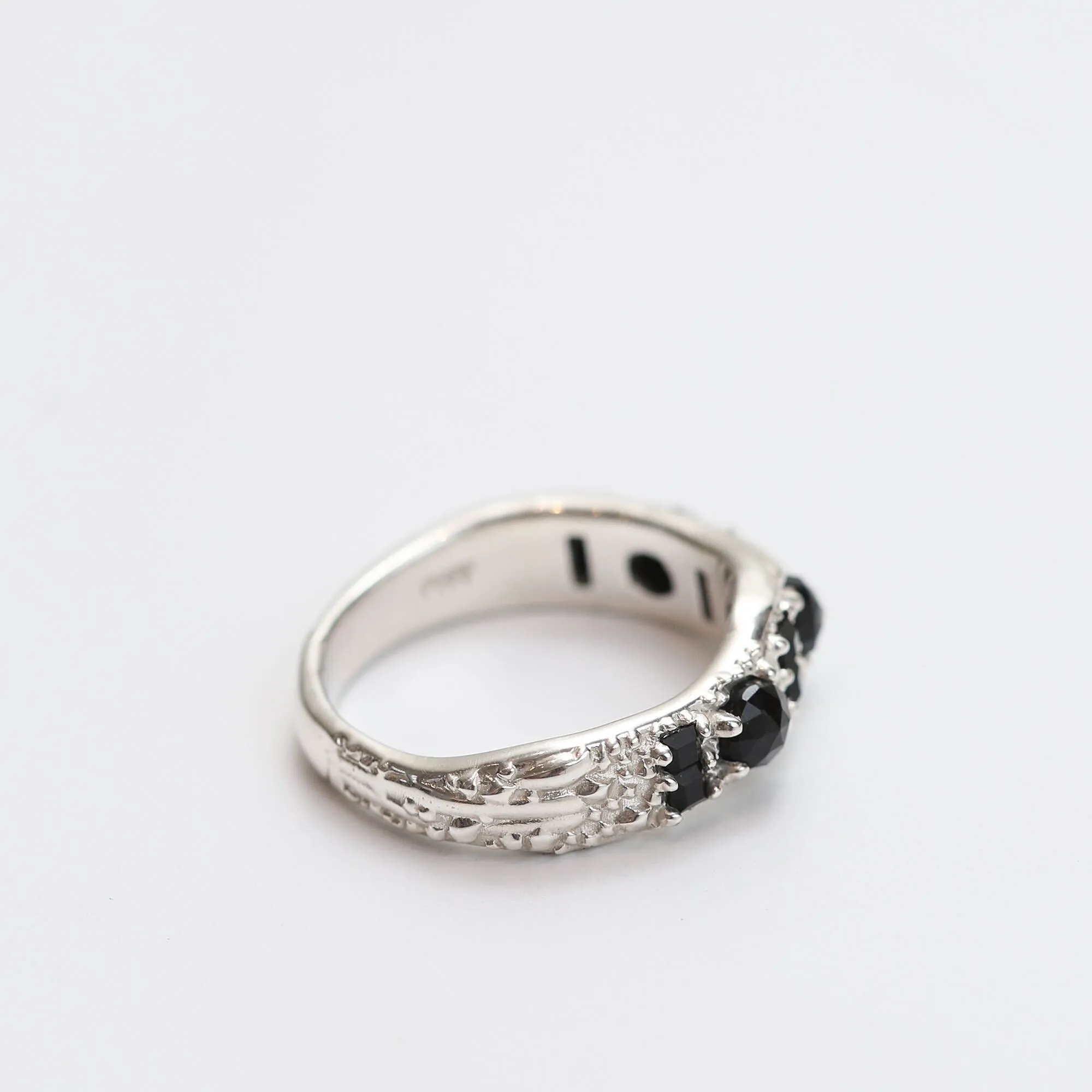 RING OF THE NILE | ONYX