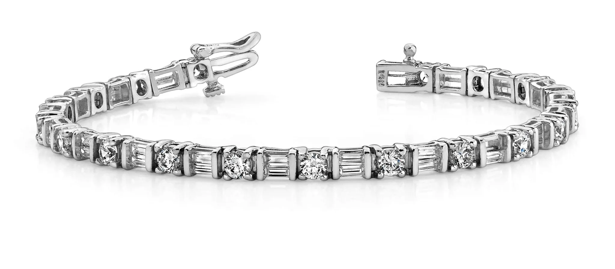 Round And Baguette Lab-Grown Diamond Bracelet with 5.51 ct.(finished) 3.5x1.5mm, 3.5mm