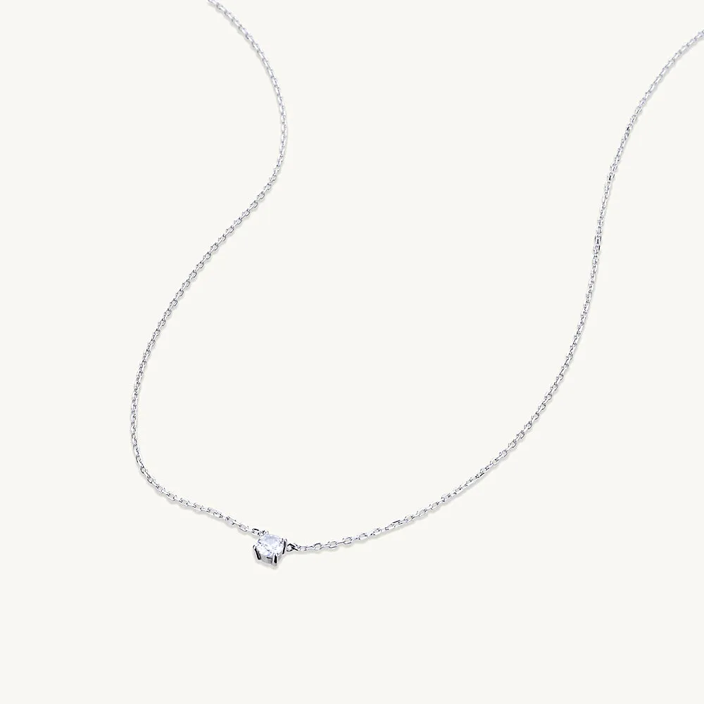 Round Sapphire Chain Necklace