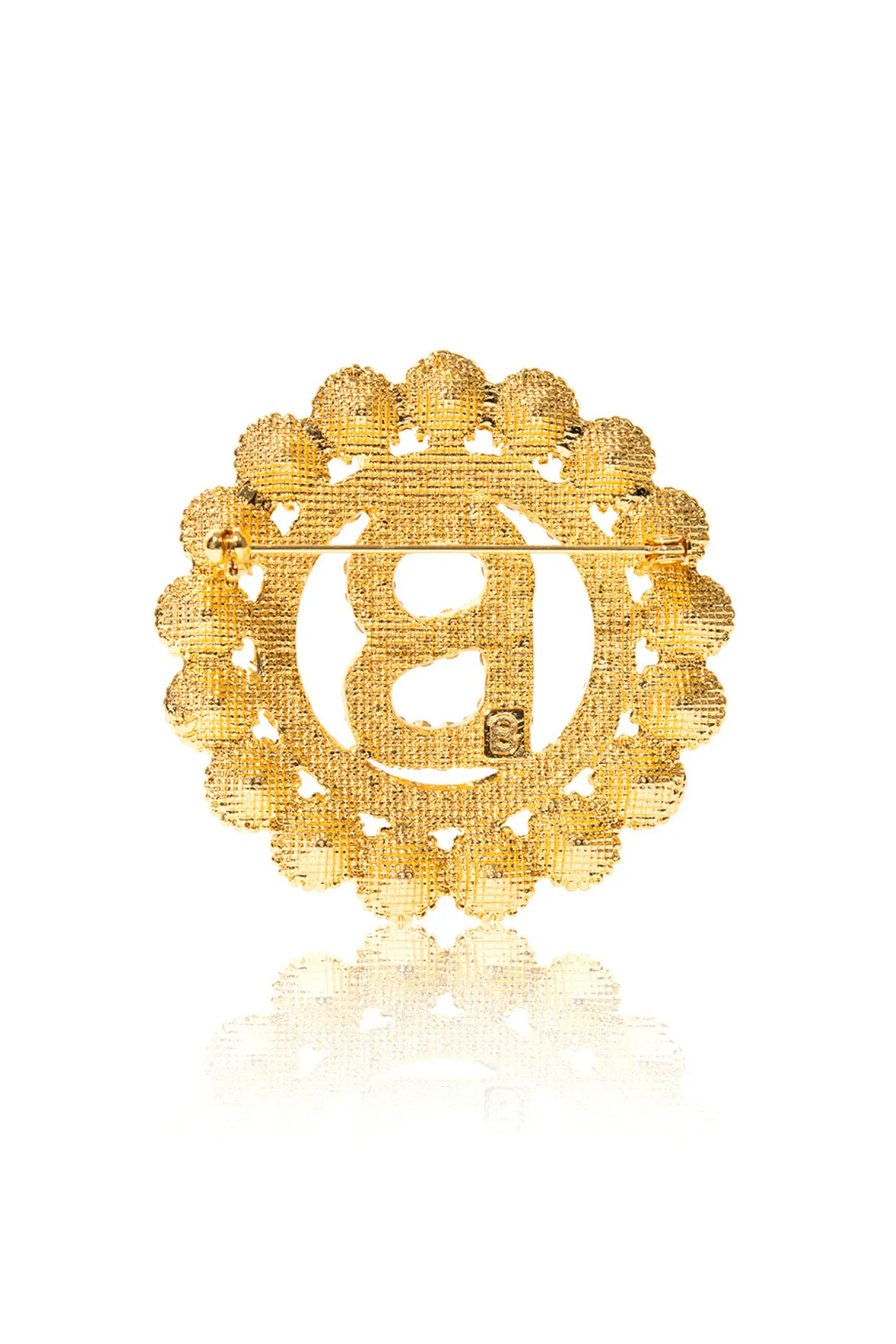 Sara Brooch - Golden