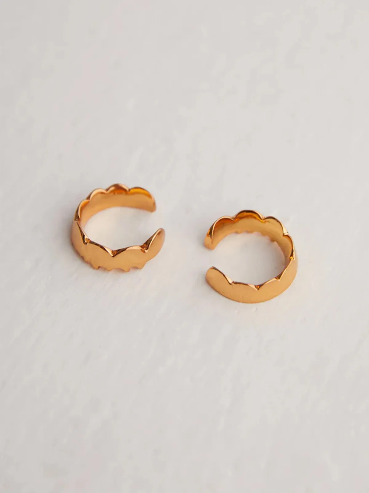 Scalloped Rings