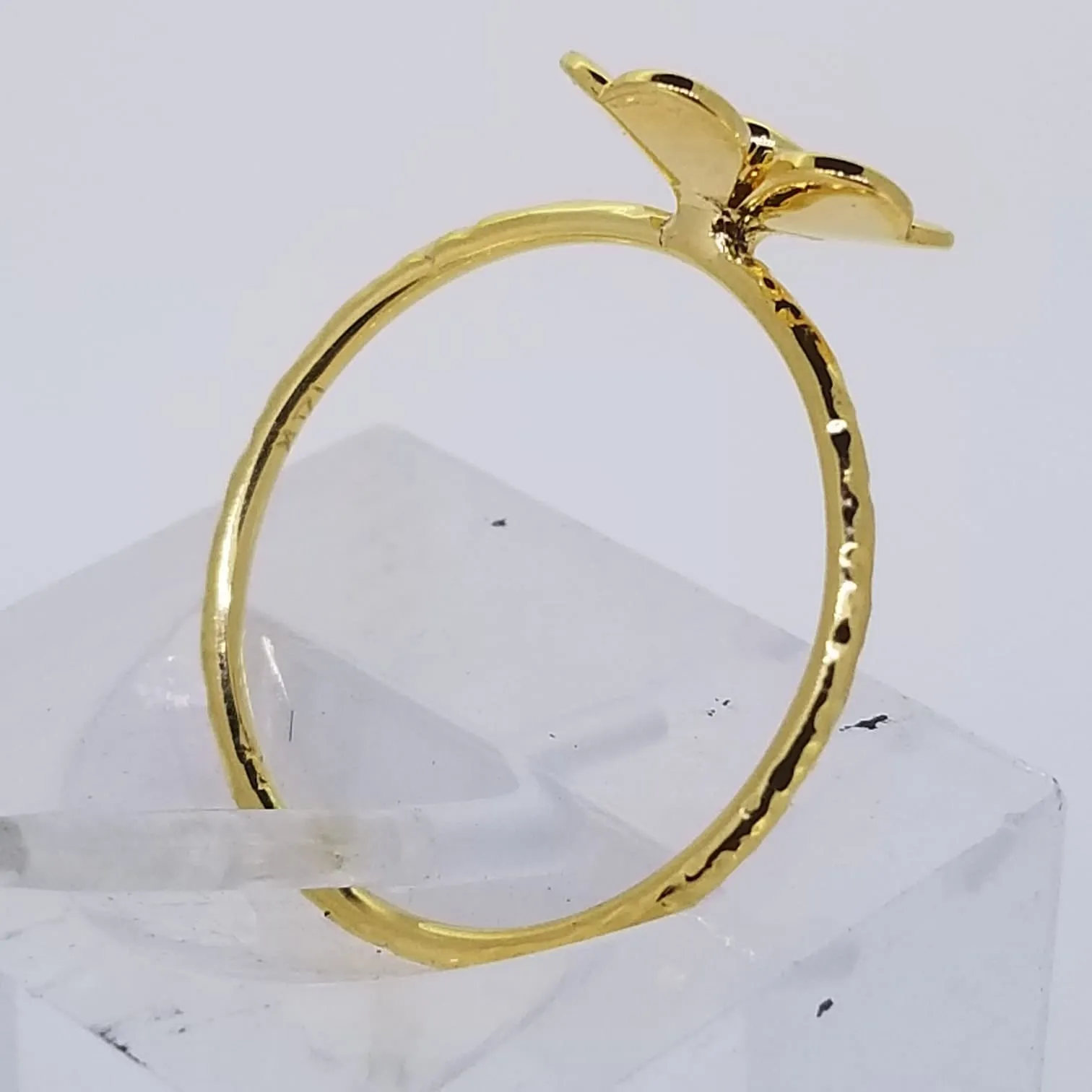 Single Diamond Flower Ring