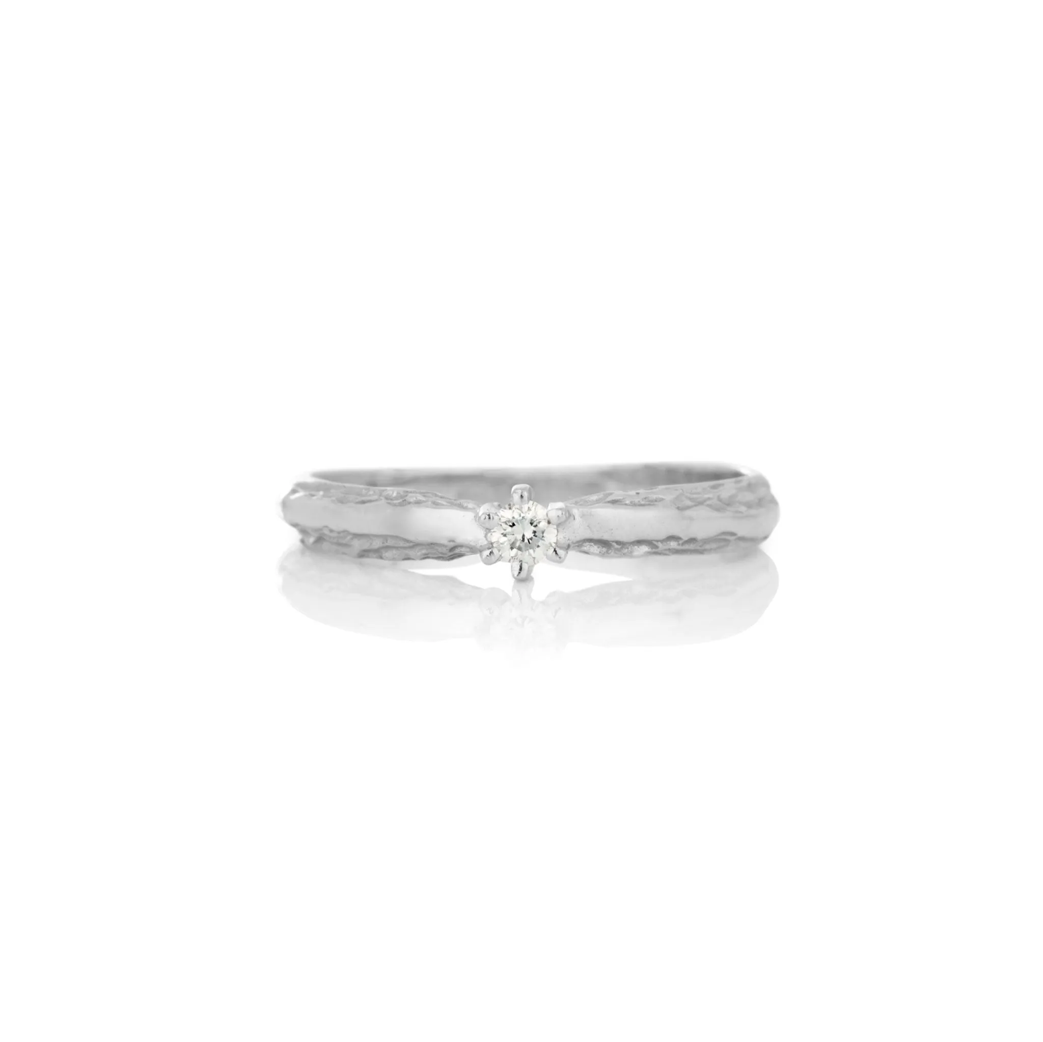 Women's diamond ring - TUTTU